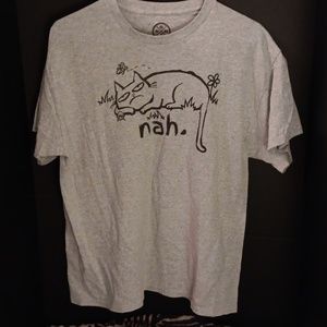 Cat themed graphic t shirt size L